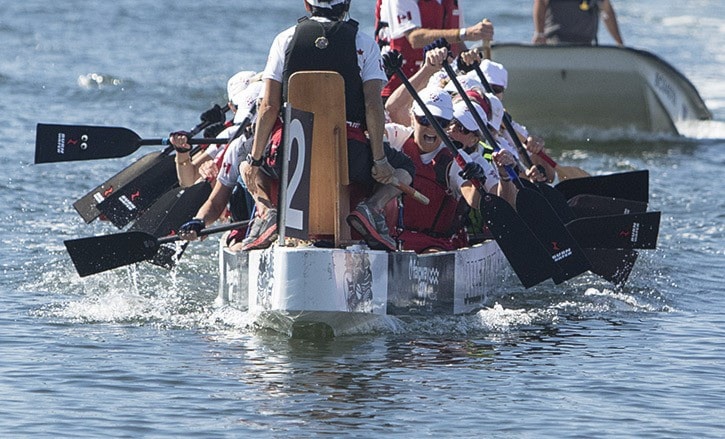 94609vicnewsVN-dragonboat-1