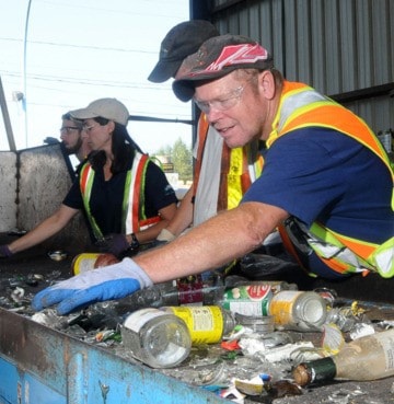 95018BCLN2007recyclingworkers2.4