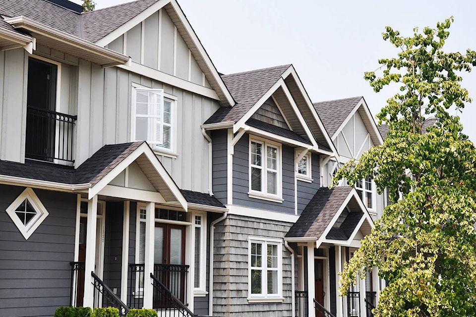 7852202_web1_OakBayHomes