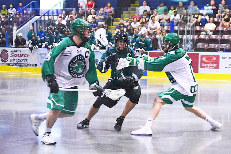 7955146_web1_170531-GNG-Shamrocks1