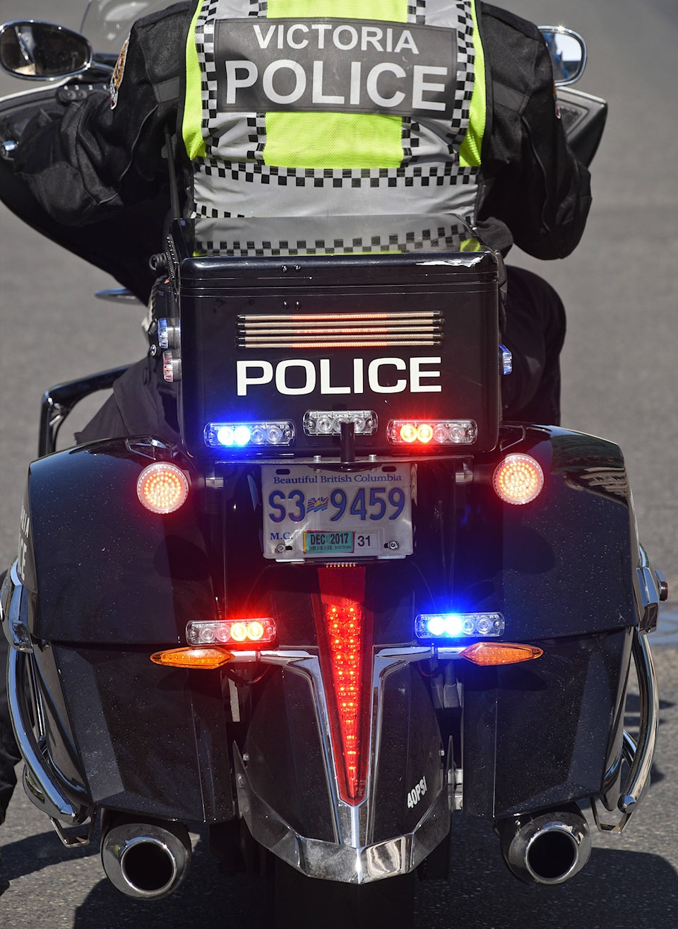 7979839_web1_Victoria-Police-Motorcycle