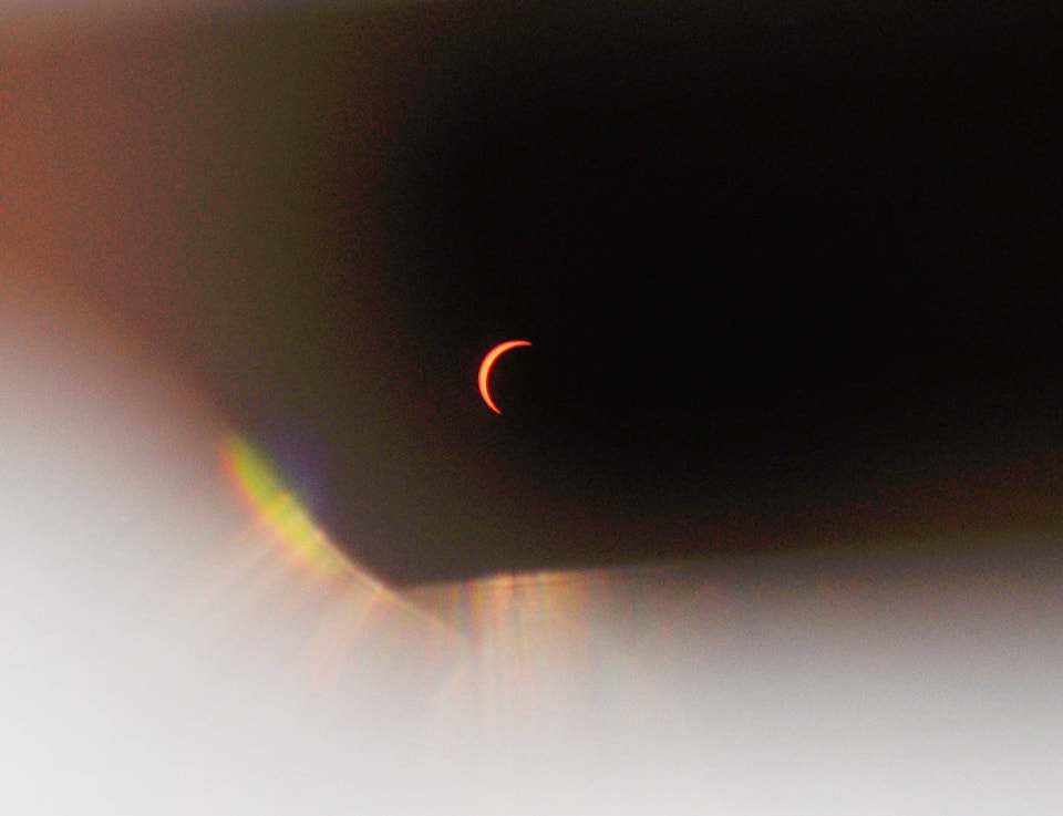 8181950_web1_Eclipse_1