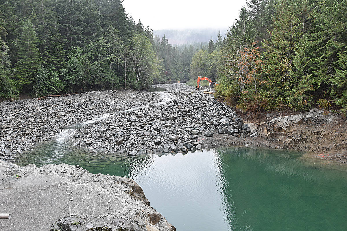 8507590_web1_copy_170915-CRM-Salmon-River-flow-restored