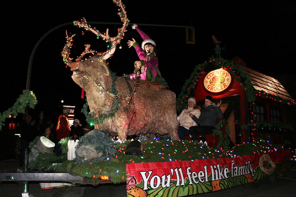 The Country Grocer float glides along Esquimalt Road during the Esquimalt Celebration of Lights parade on Sunday. Don Descoteau/Victoria News