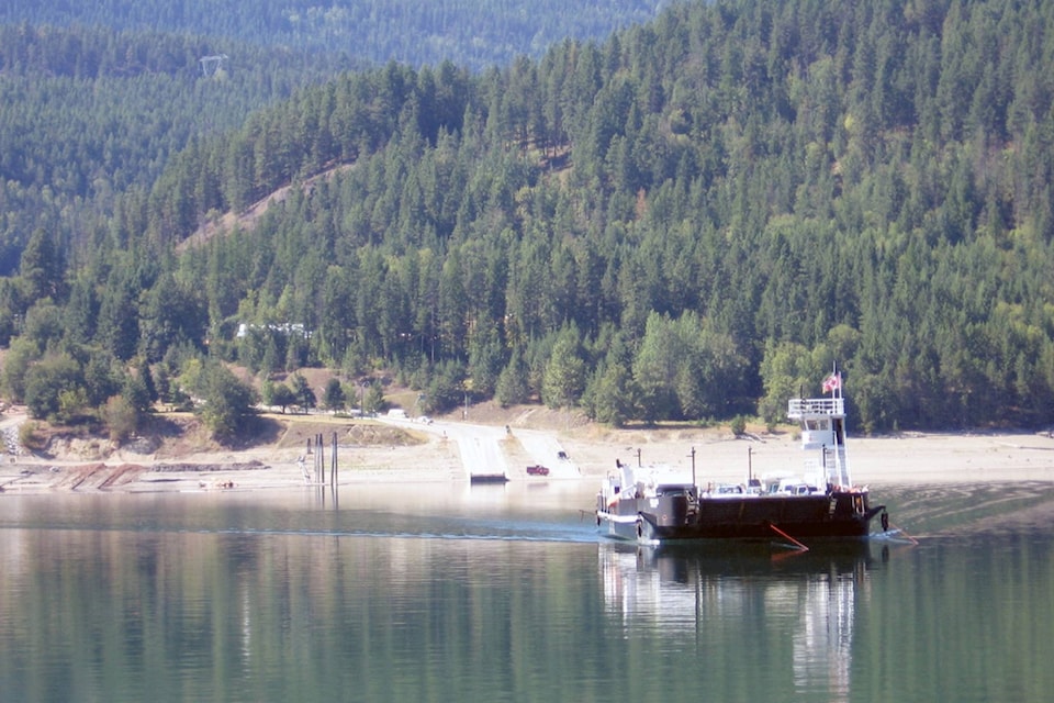 9887430_web1_171219-CAN-M-needles-ferry-wikipedia