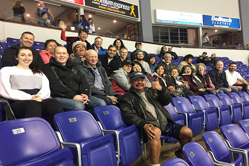 10410828_web1_180203-VNE-hockey