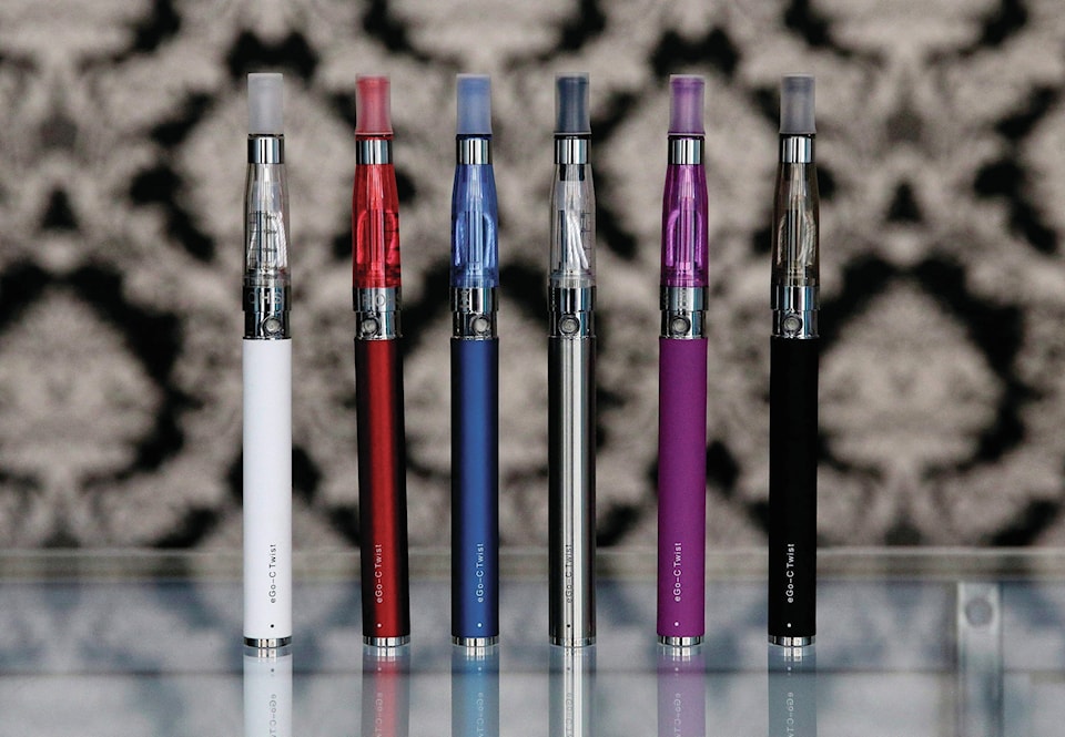 10501338_web1_170104-RDA-BUS-e-cigarette