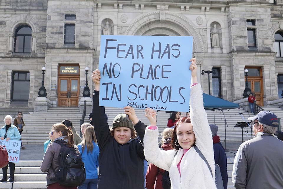 11159449_web1_VNE-Marchforourlivesprotest