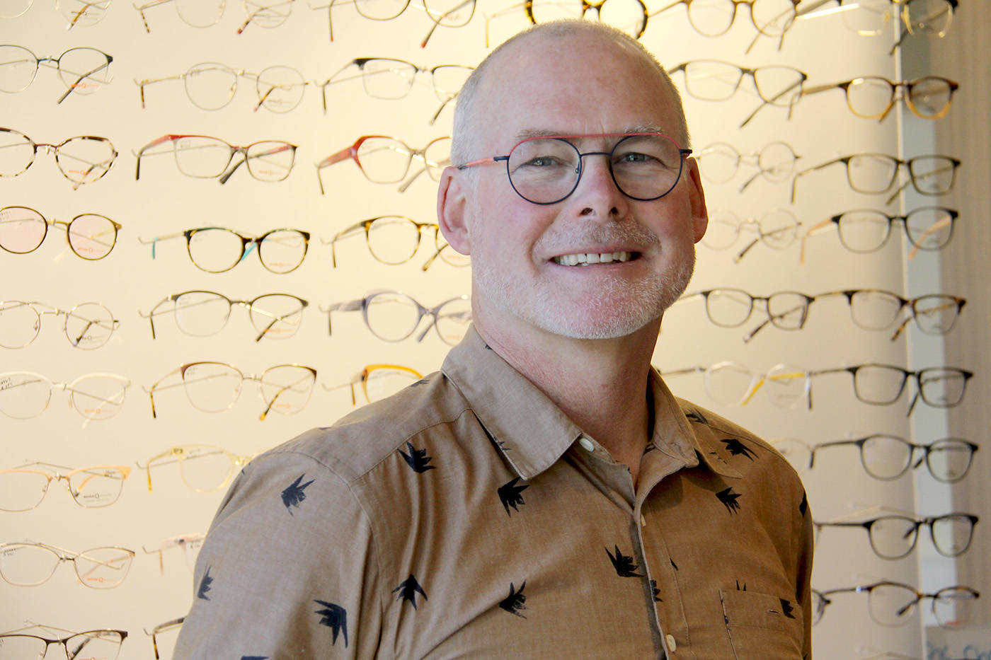 Oak Bay optometrist challenges community to target 100 for Ride Don’t