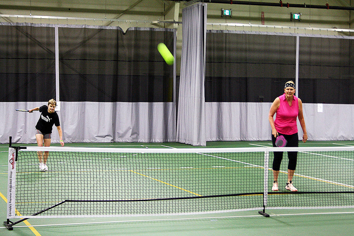 12250974_web1_180613-SNE-pickleball-4