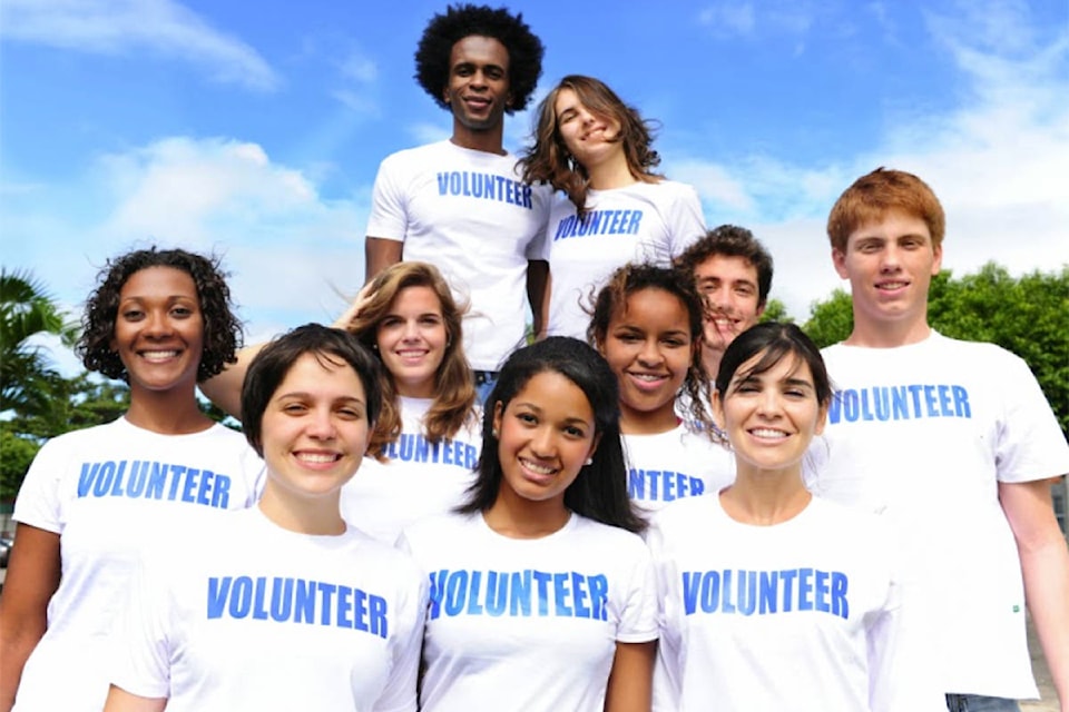 12875875_web1_VNE-VolunteerColumnArt