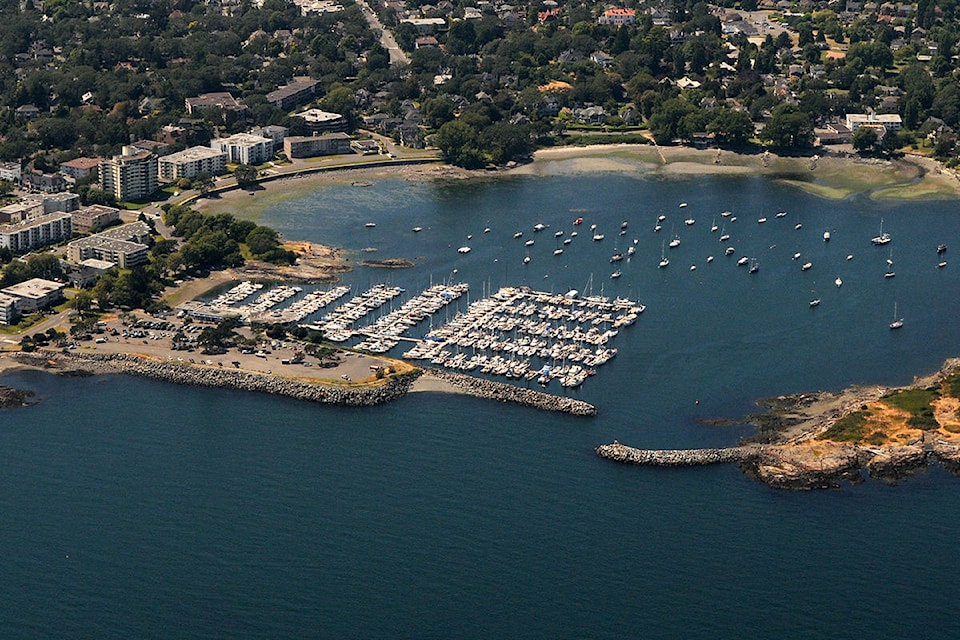 13229560_web1_copy_copy_Aerial-Oak-Bay-and-Marina