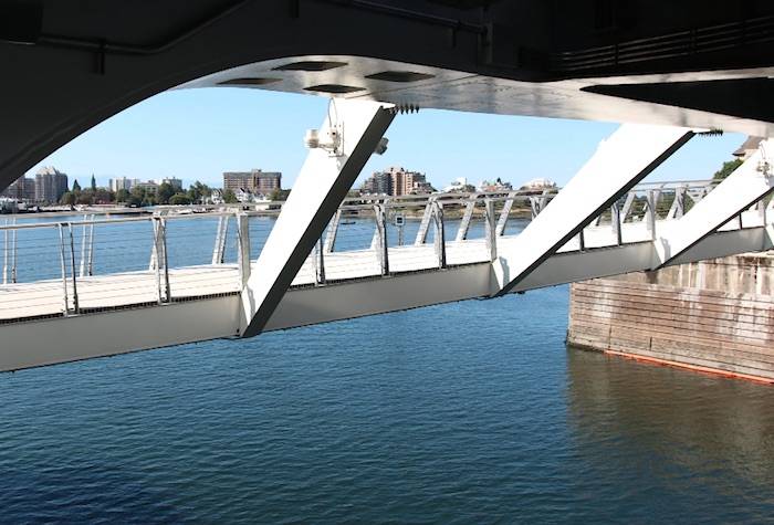 13336333_web1_JohnstonStreetBridge_Victoria