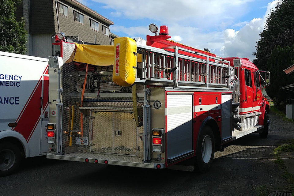 13519812_web1_Emergency-vehicles-on-Clark-Drive