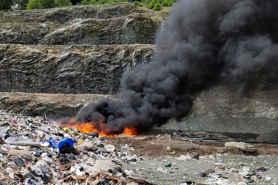 13570601_web1_CRD_landfill-fire-copy