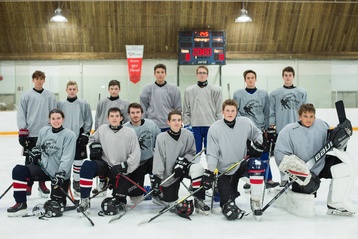 13750532_web1_OBN-CopsForCancerHockeyGame-8