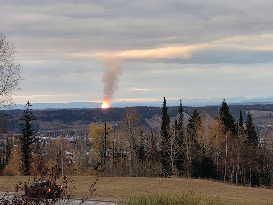 13920454_web1_181011-RDA-Canada-Pipeline-Explosion-PIC