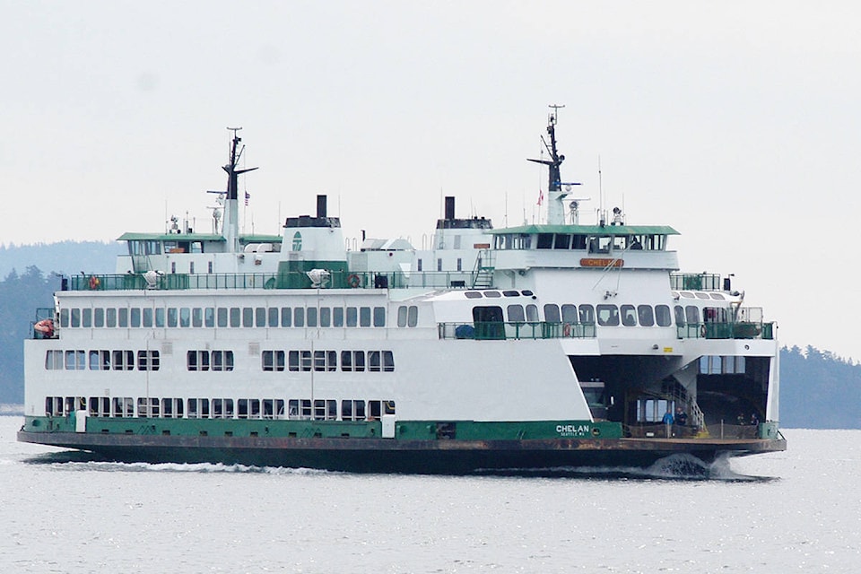 13945858_web1_180125-PNR-anacortes-ferry-file