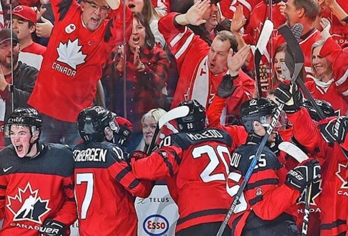 14393923_web1_TeamCanada_WorldJuniors_IG