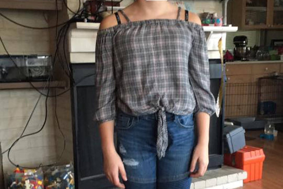 Girls were told certain clothes sometimes distract the boys B.C. 11 year old Greater Victoria News