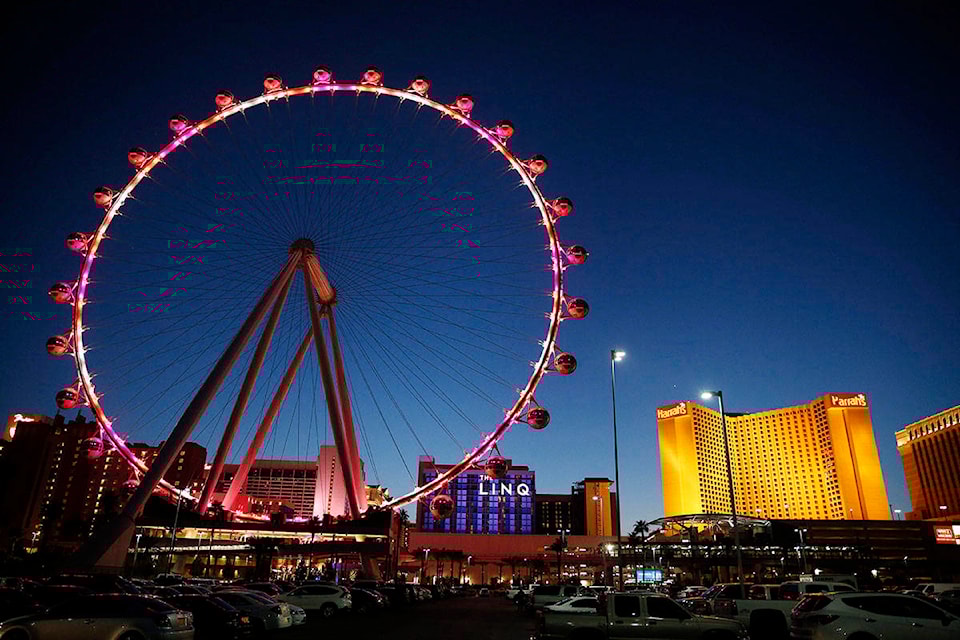 15591109_web1_LasVegasWheel