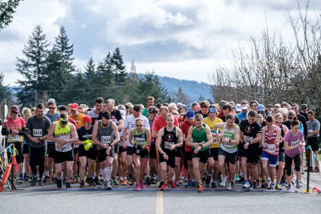 16148483_web1_180328-SNM-T-Sooke10K