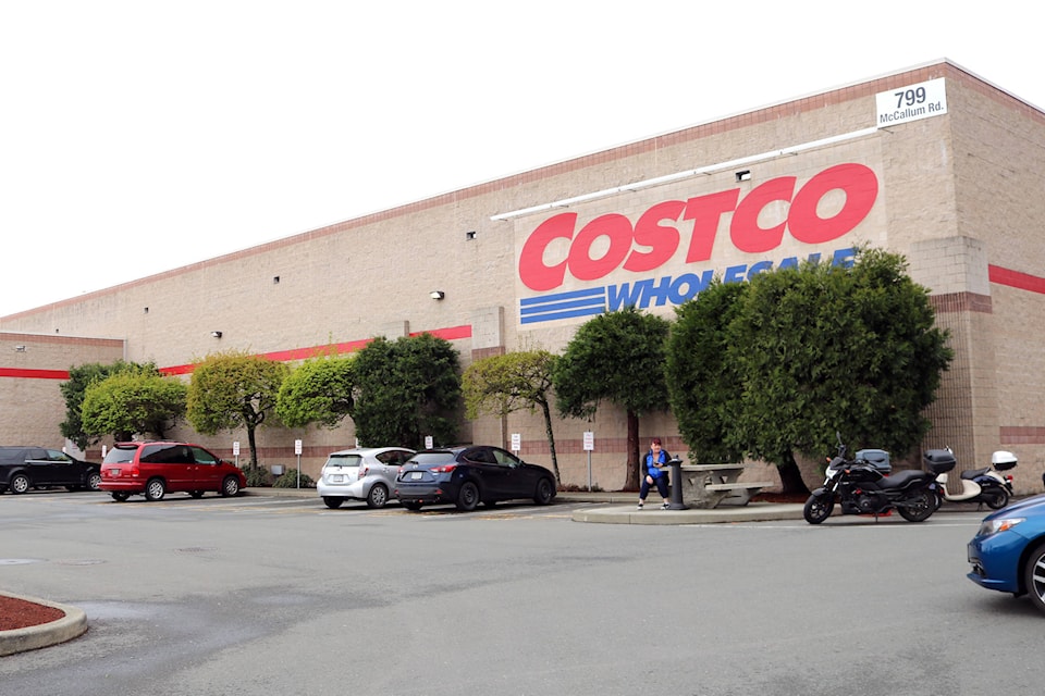 16373025_web1_190411-GNG-Costco-Langford