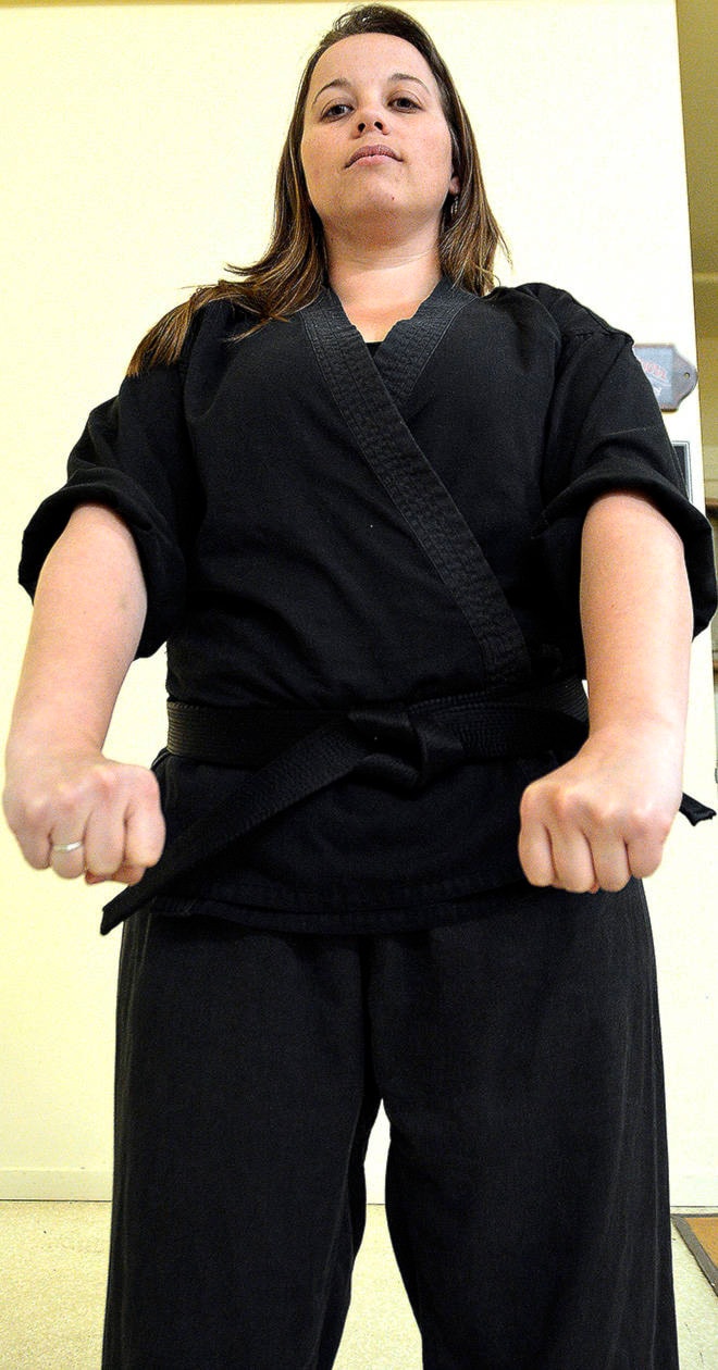 17360039_web1_190619-SNM-M-Karate-Aimee