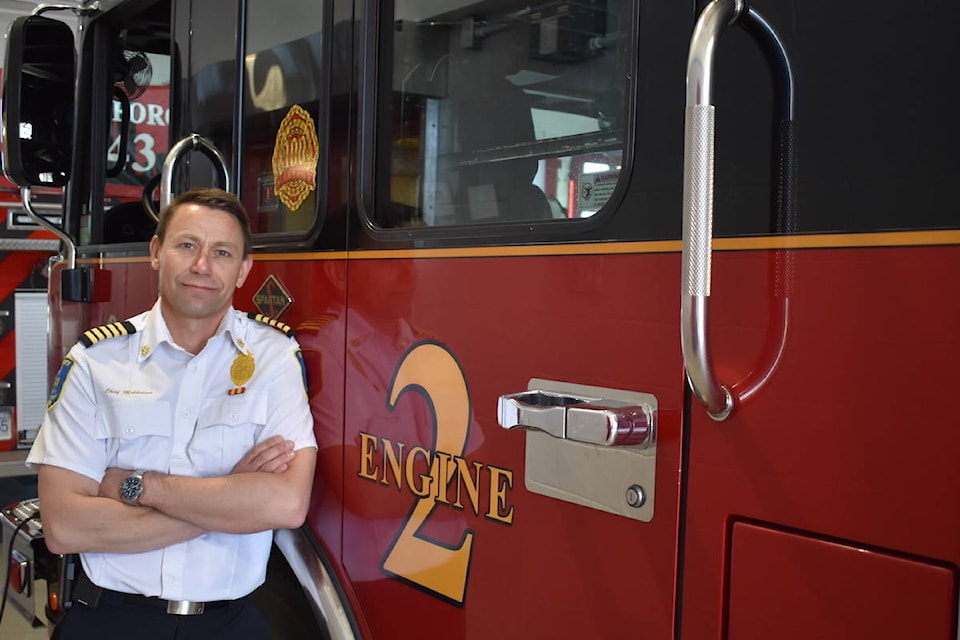 17464932_web1_190626-PNR-OldestSidneyFirefighterPasses2
