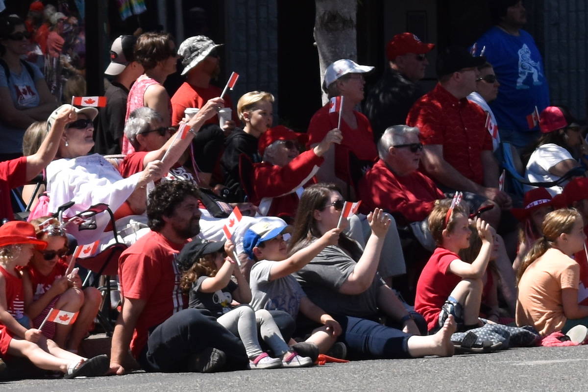 17520139_web1_190701-PNR-CanadaDaySidney7