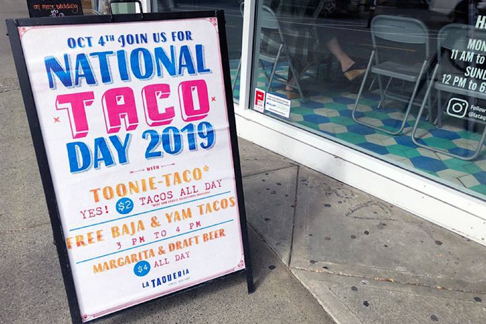 18809303_web1_191003-VNE-TACO-DAY