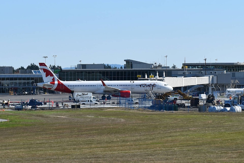 18905219_web1_airport_overview