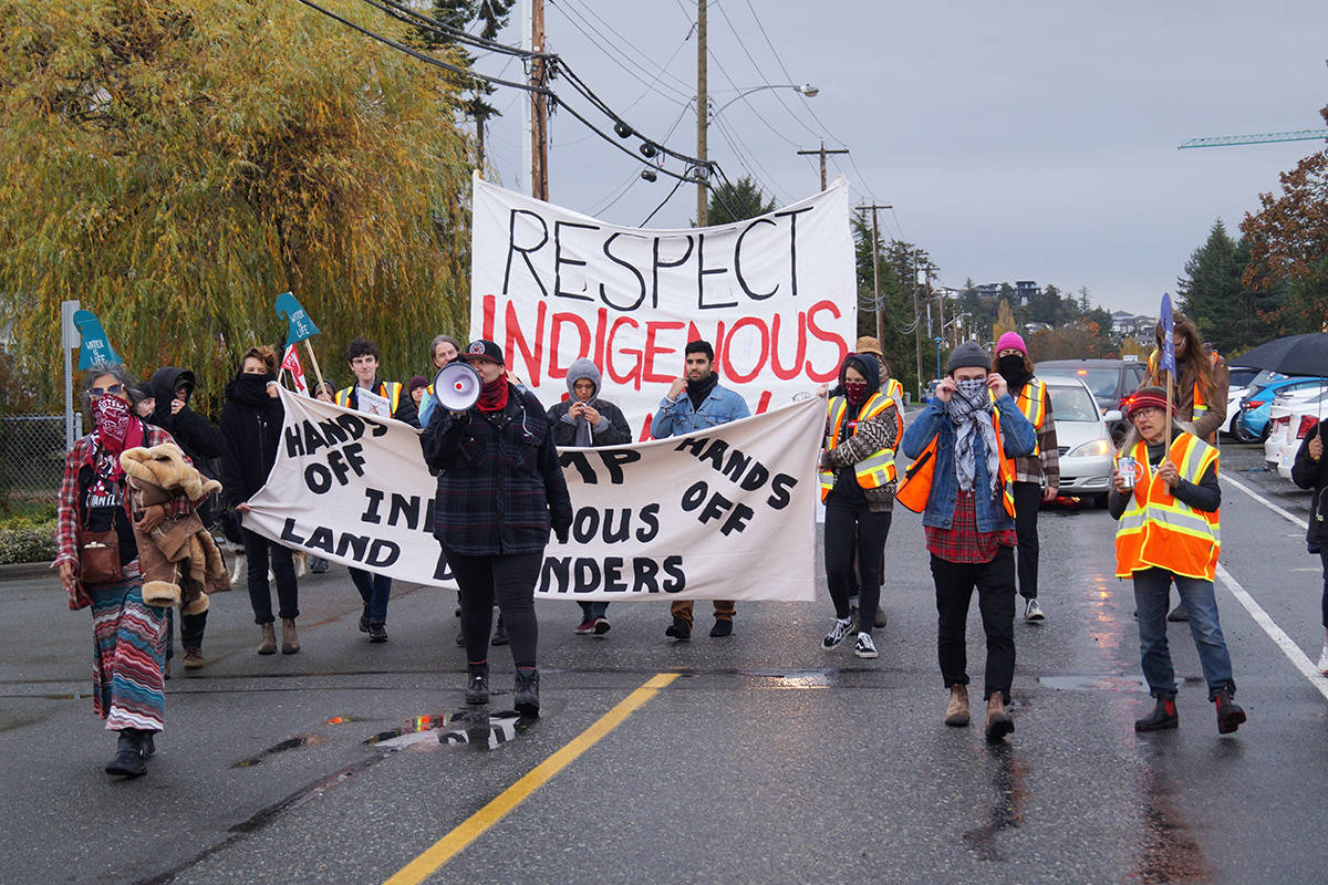 19105077_web1_GNG-RebellionProtest3