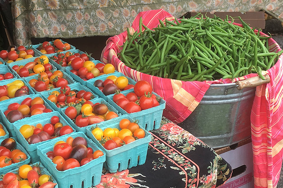 19288309_web1_TSR-FarmersMarket-EDH-191012