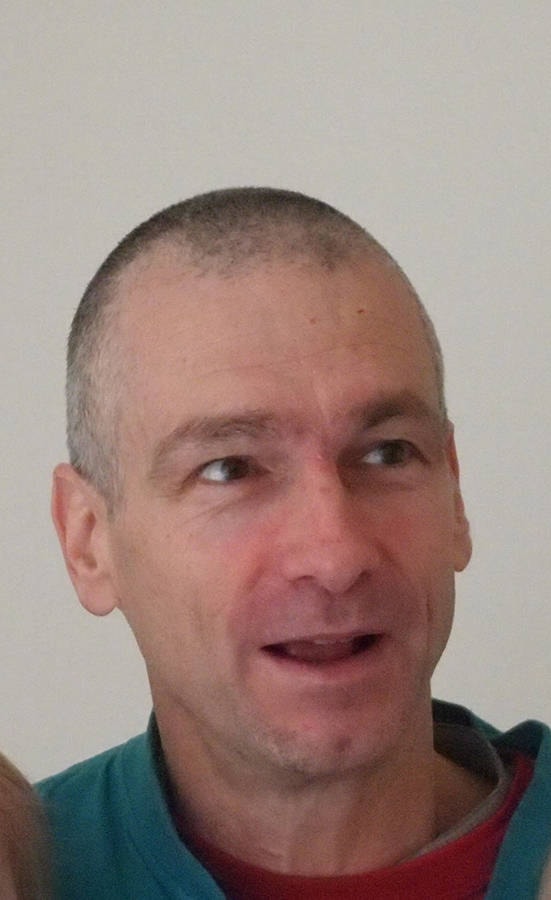 19304291_web1_191108-VNE-MissingMan_4