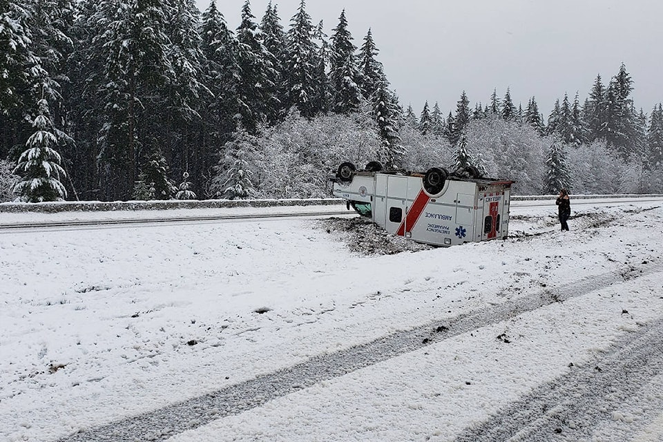 20098281_web1_200110-CVR-N-Ambulanceflip