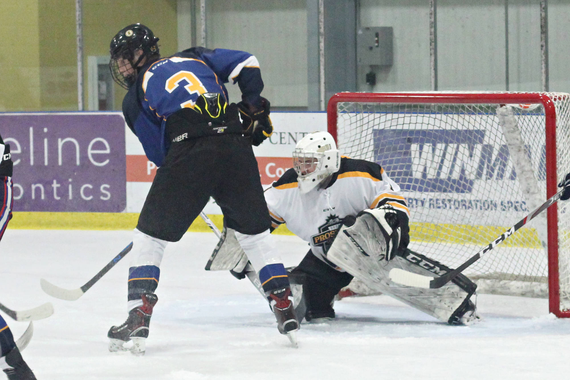 20118964_web1_200116-NBU-jrB-hockey-prospects-game-PUSH_1