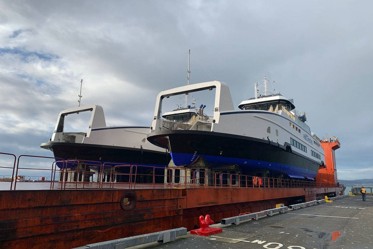 20198688_web1_copy_200118-VNE-Hybrid-Ferry-Arrival_2