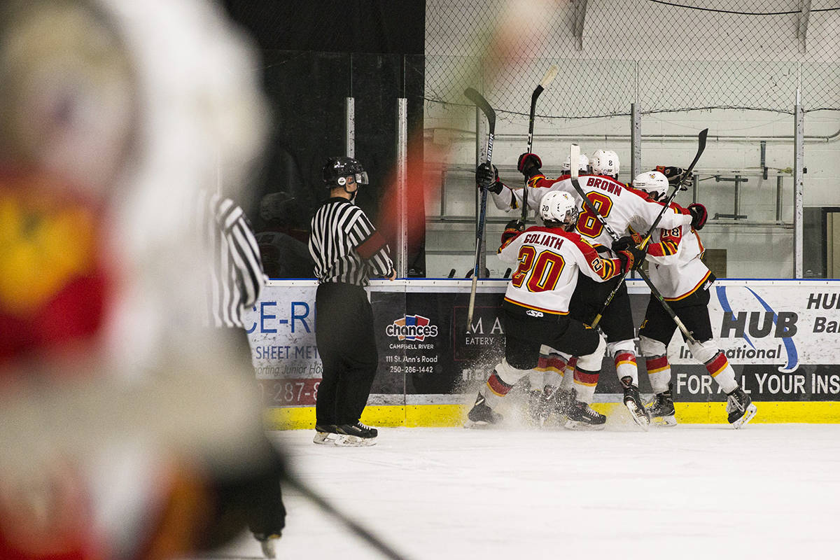 20581211_web1_200216-CRM-storm-cougars-hockey_1