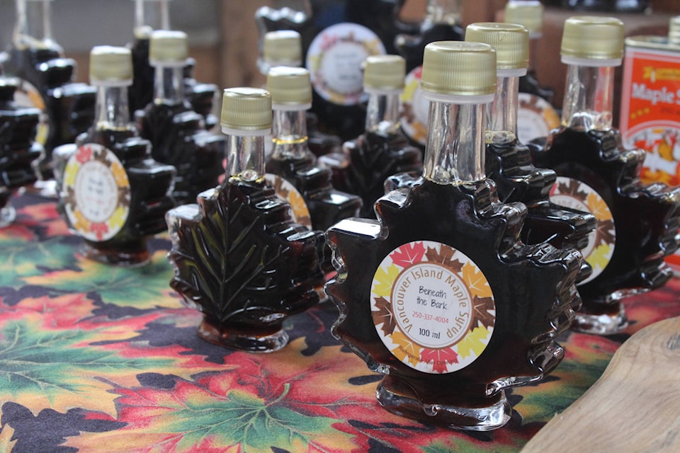 20773390_web1_200305-CVR-Syrup-maple_2