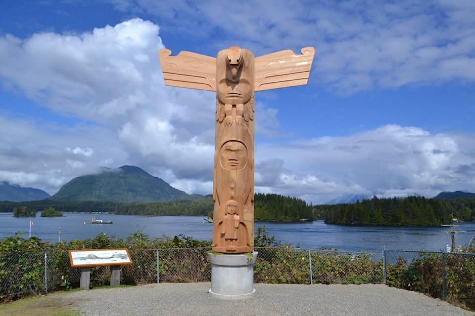 20989759_web1_201820-UWN-tofino-asks-visitors-cancel-trips-tofino_1