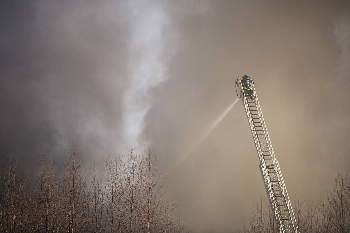 21218185_web1_200408-CRM-Dogwood-fire-apartment_3