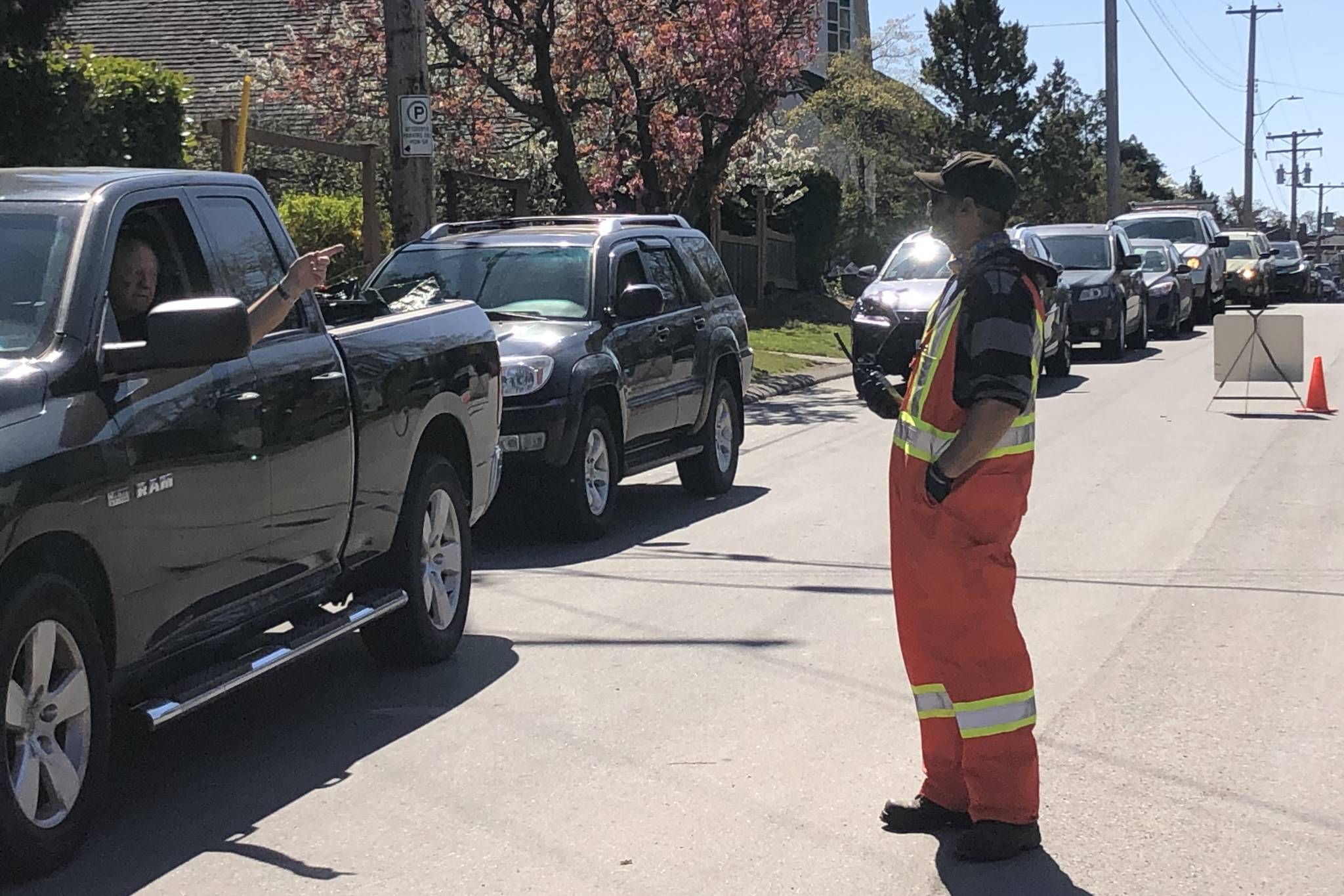 Residents wait two hours to drop off yard waste in Oak Bay Greater