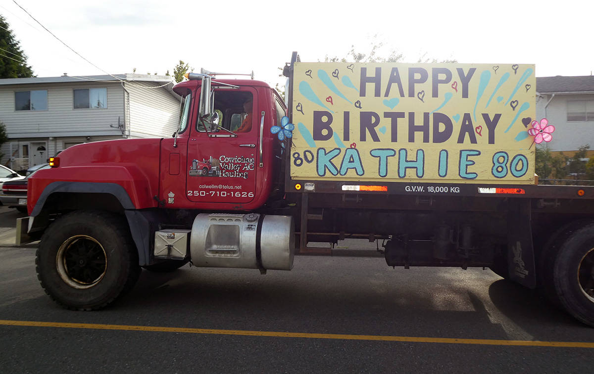 21713578_web1_200604-CHC-Kathie-Nimmo-birthday-parade_5