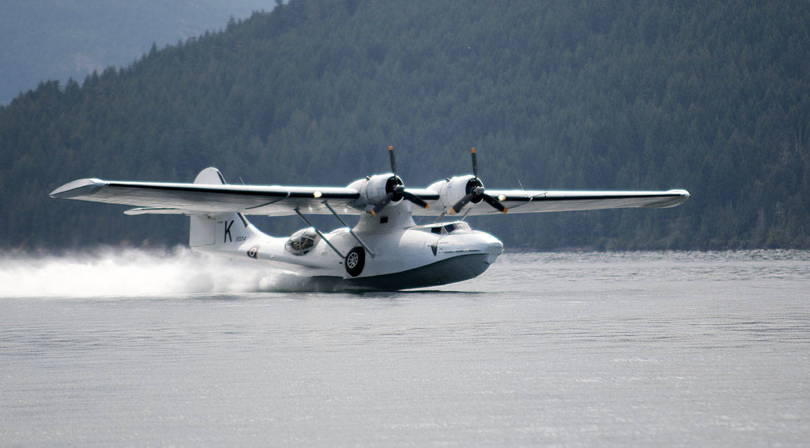 22370231_web1_200806-LCO-Catalina-flying-boat-lake-cowichan_3