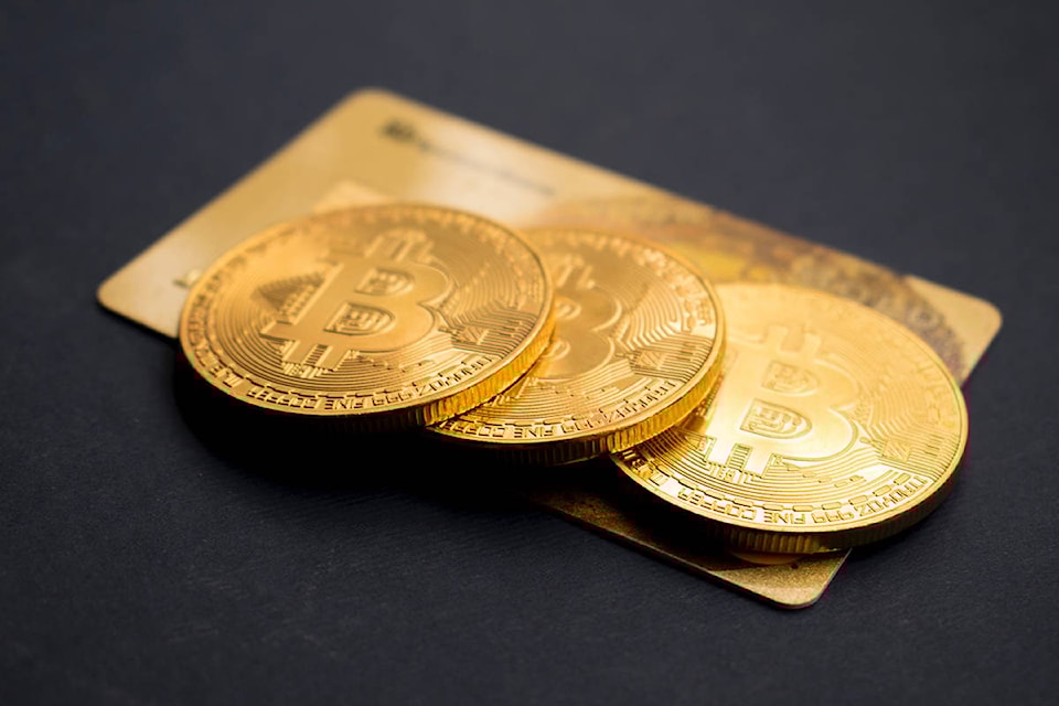 23170684_web1_201029-VNE-Fraud-Alert-bitcoin_1