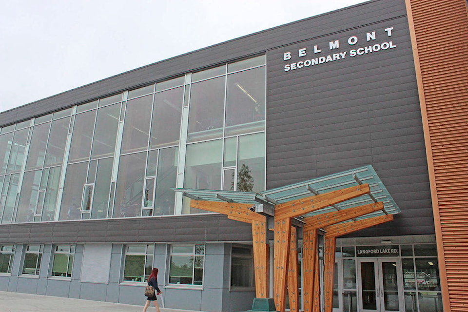 24201302_web1_belmontsecondary