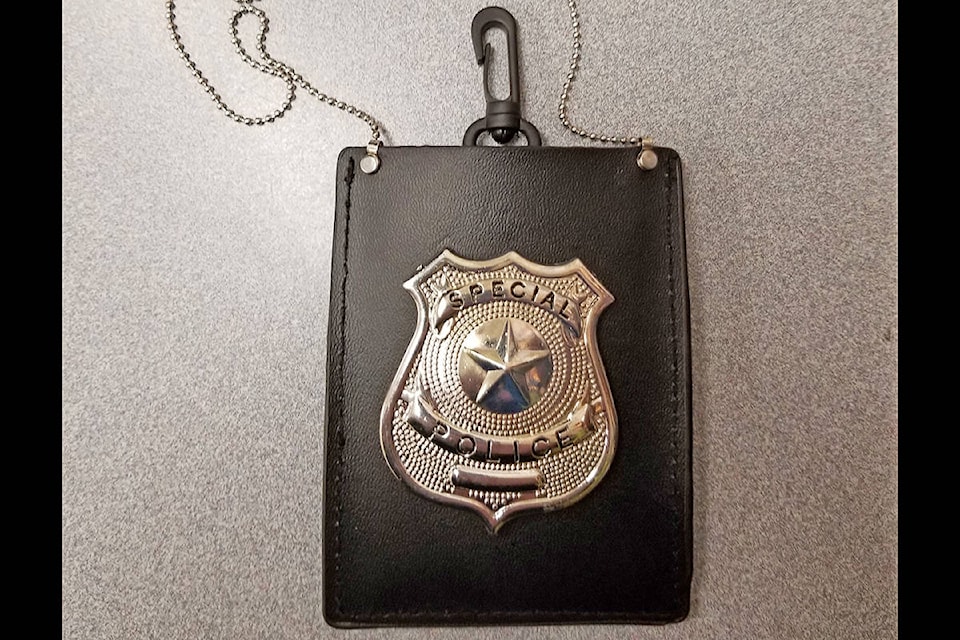 24371593_web1_210301-OBN-Police-Fake-Badge-BriefsMarch1-_1