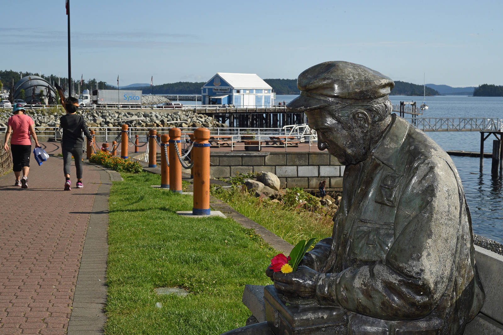 Nathan Scotts <em>Old Man of the Sea</em> sculpture sits along the Sidney waterfront. Don Denton photo