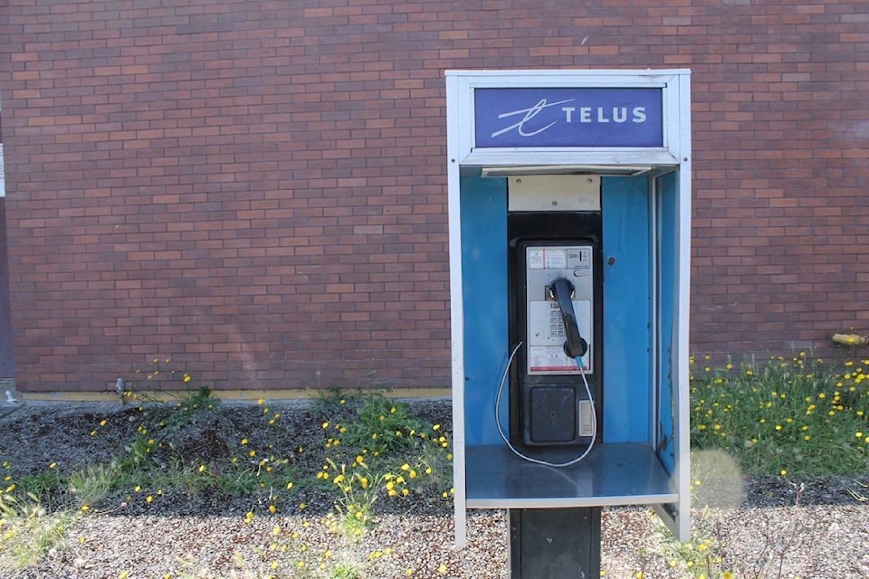 25073514_web1_190718-PQN-M-where-are-payphones-1